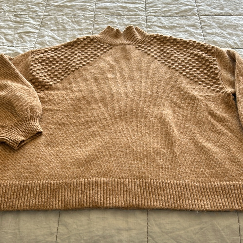 Nine West sweater